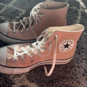 GORGEOUS RARE PLATFORM CONVERSE